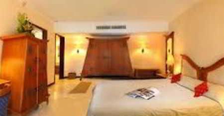 Satelit Hotel Surabaya Ngoại thất bức ảnh
