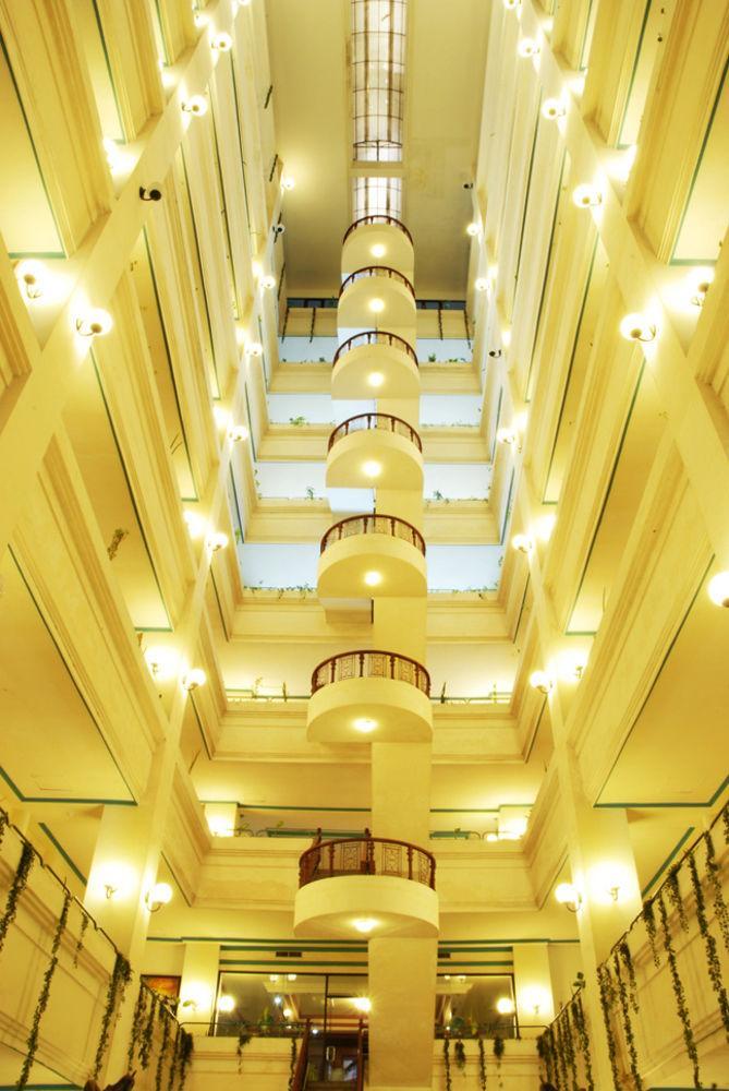 Satelit Hotel Surabaya Ngoại thất bức ảnh