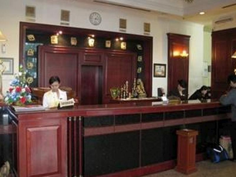 Satelit Hotel Surabaya Ngoại thất bức ảnh